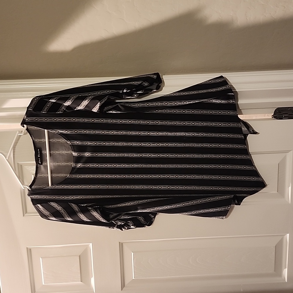 Womens pattern blouse large